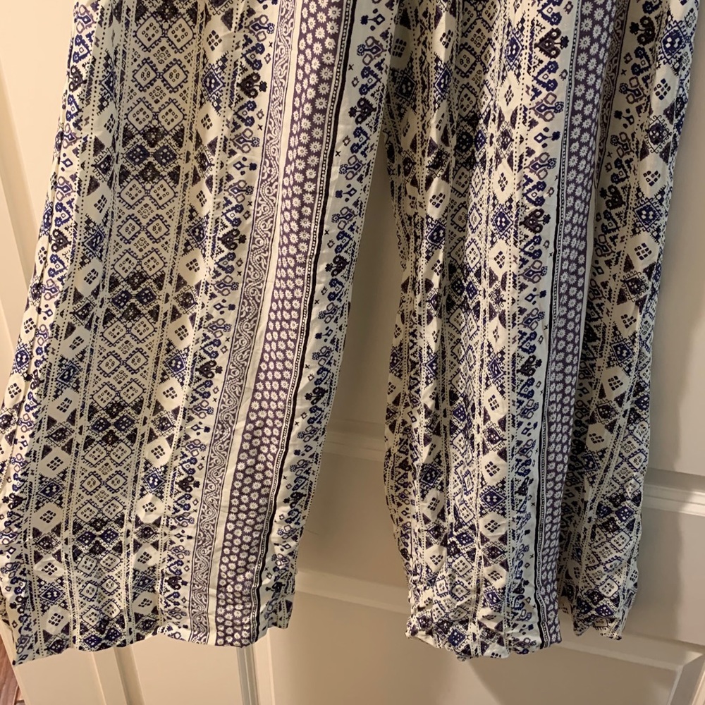 Pattern pants - Picture 3 of 4